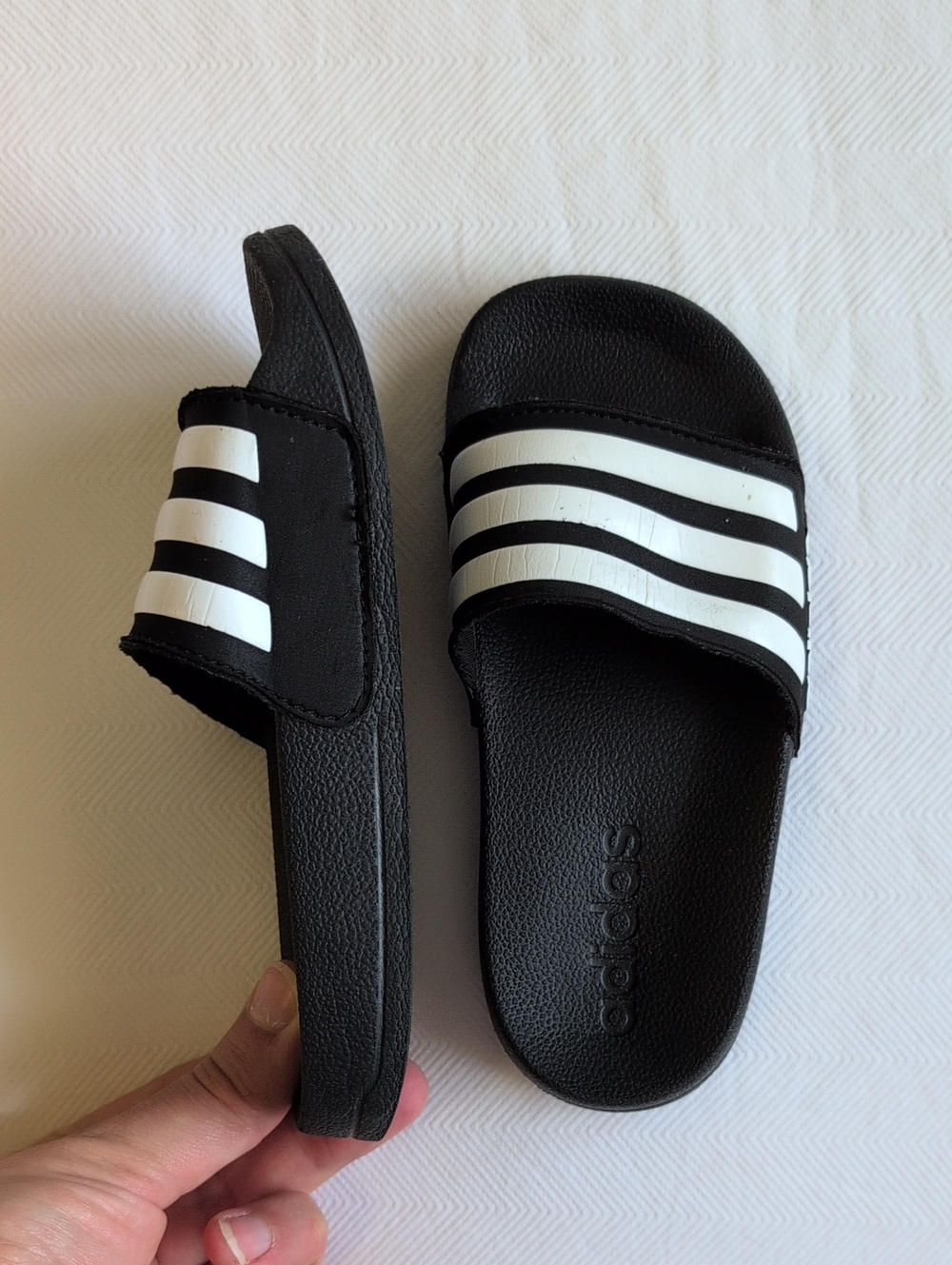 adidas adilette comfort slides toddler black white size 10